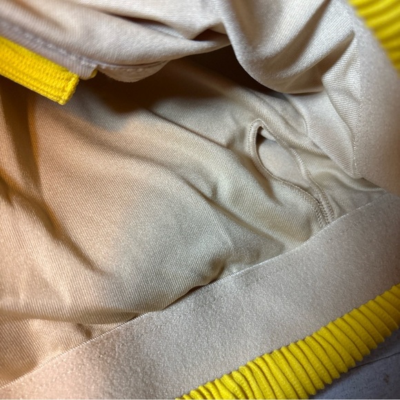 Old Navy Women's Size 4X Rib Bikini Top Adjustable Straps Yellow NWT! - Picture 11 of 16